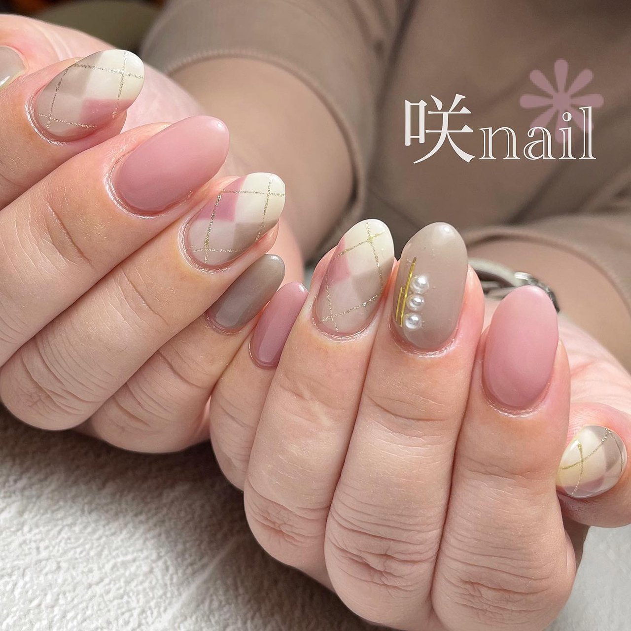 冬 オフィス デート 女子会 ハンド 咲nail サキネイル のネイルデザイン No ネイルブック