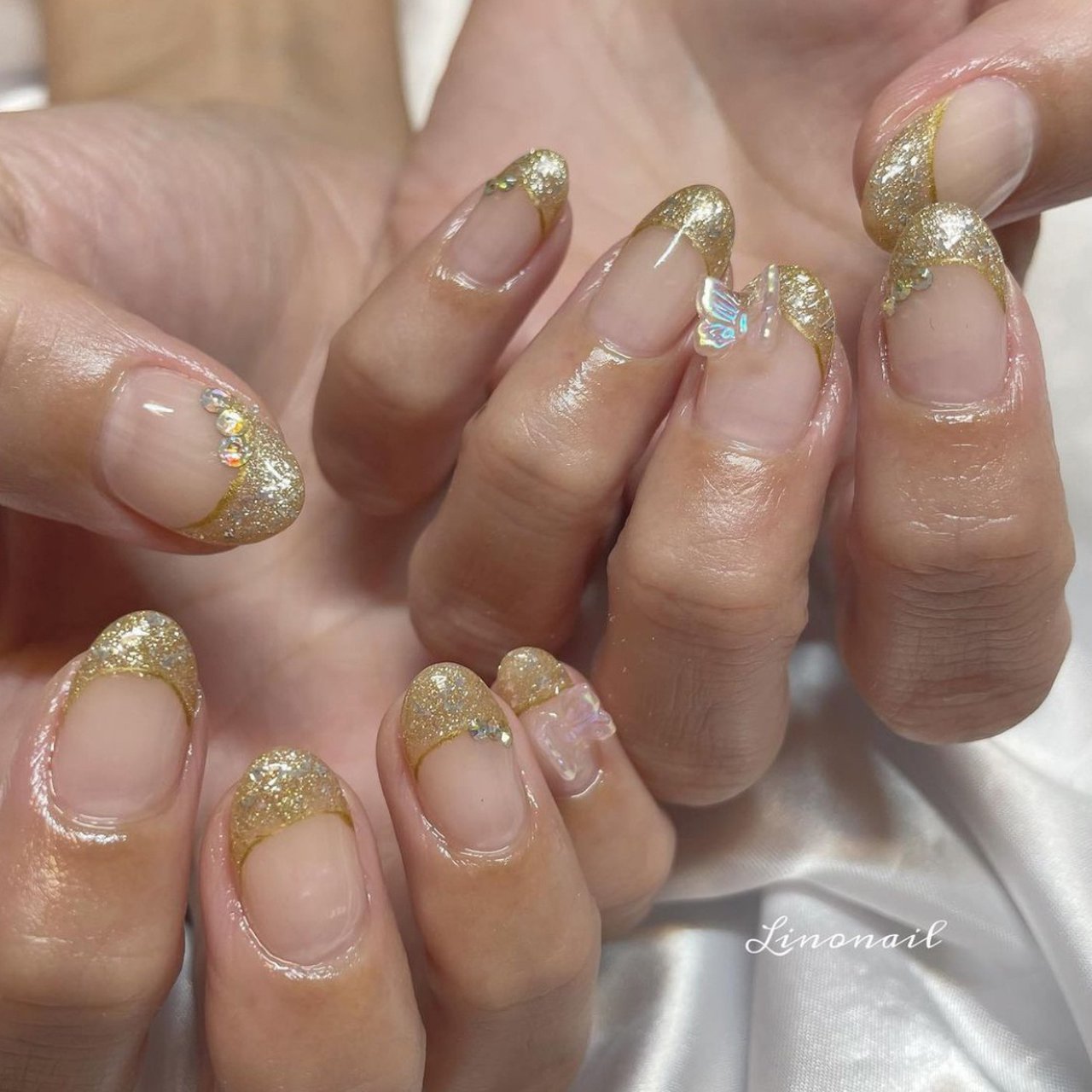 オールシーズン ハンド フレンチ ラメ ゴールド Linoのネイルデザイン No ネイルブック