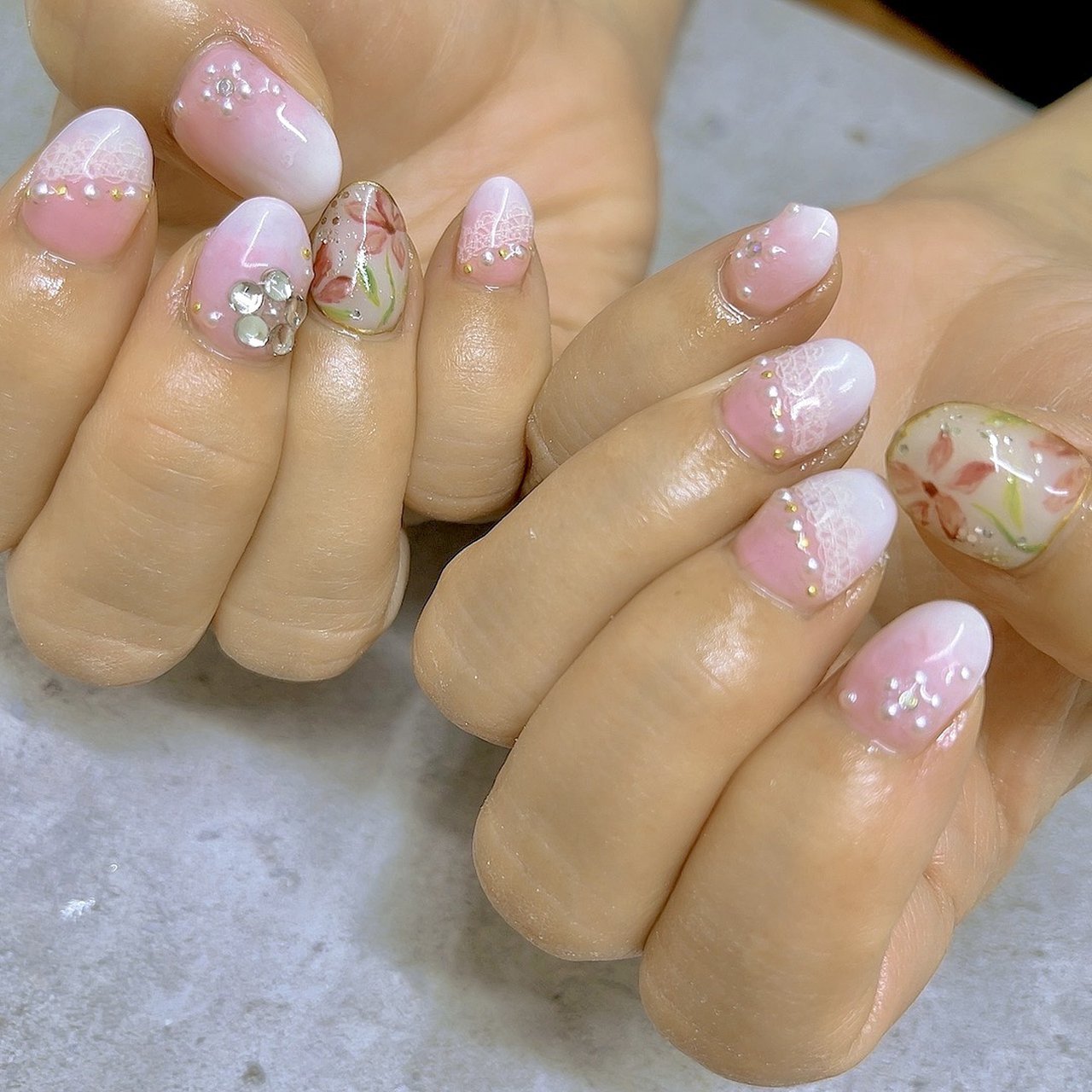 Crystal R Nail Salon のネイルデザイン No ネイルブック