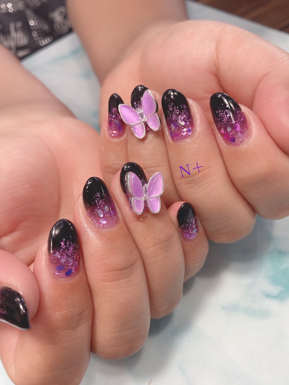 オールシーズン ライブ 女子会 ハンド グラデーション N エヌプラス Nail Salonのネイルデザイン No ネイルブック