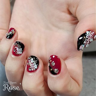 夏 旅行 海 ライブ ハンド Nozomi Nailsalon Pintoのネイルデザイン No ネイルブック