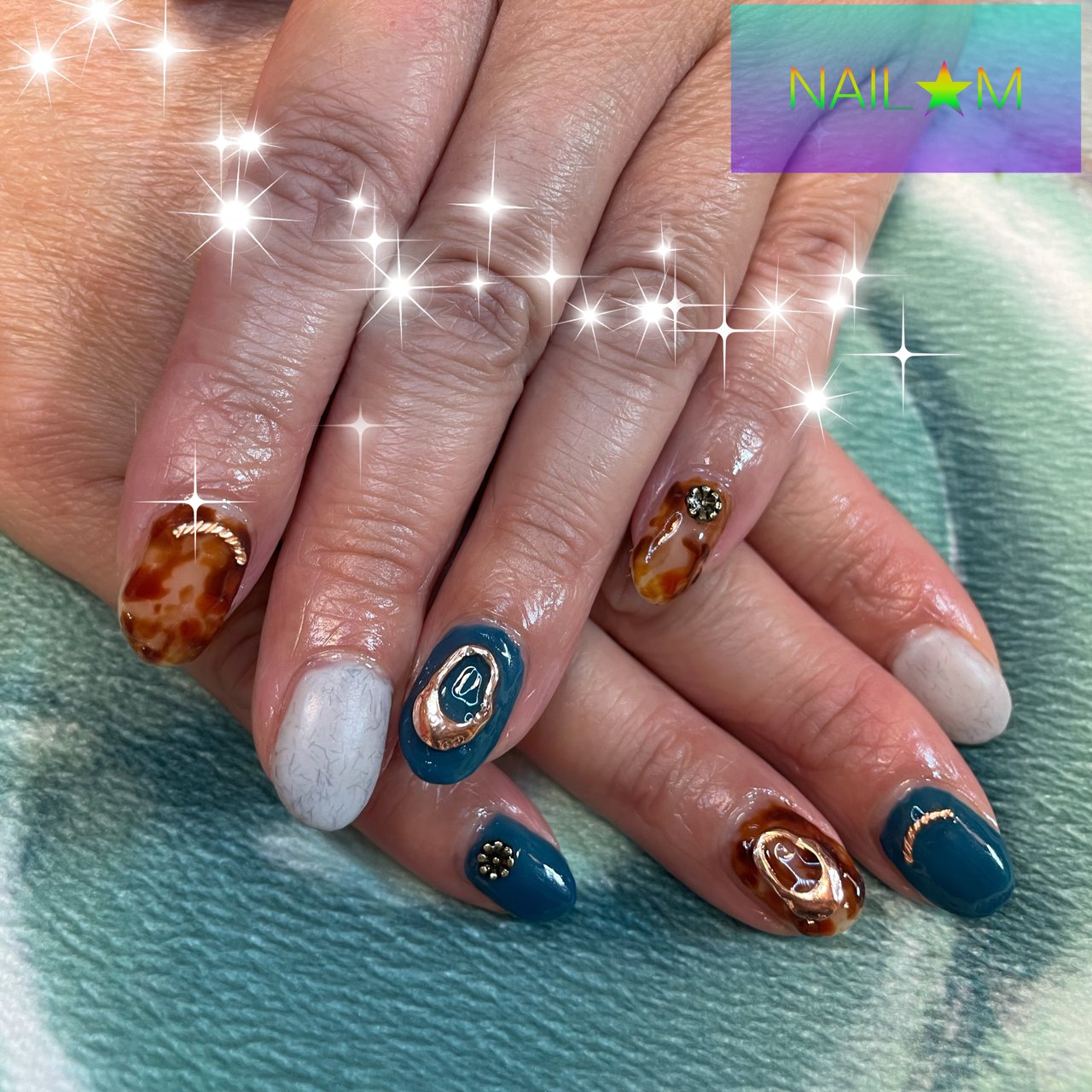 秋 冬 オフィス 女子会 ハンド Nail Mのネイルデザイン No ネイルブック