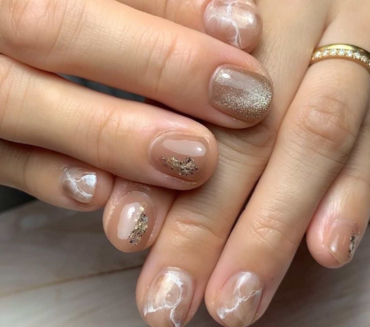 ハンド ベージュ グレージュ お客様 Bijou Nailのネイルデザイン No ネイルブック