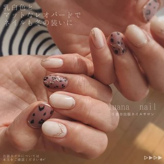 ベージュ ヌーディー 乳白色のネイルデザイン ネイルブック