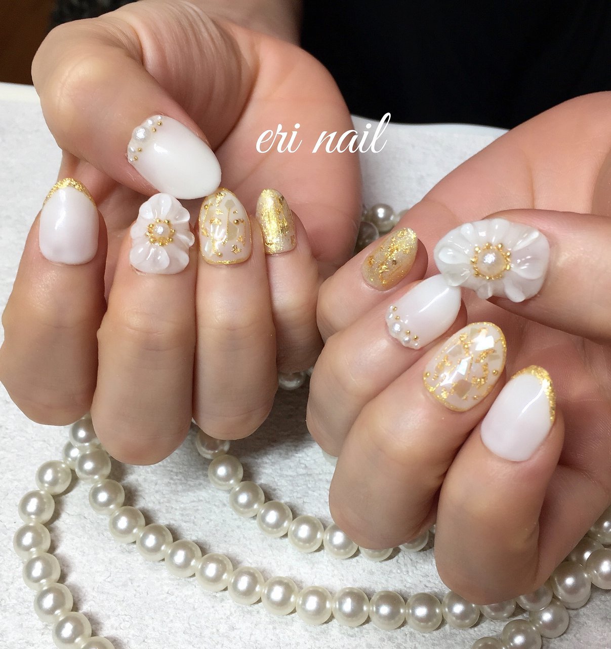 オールシーズン ハンド ホワイト ゴールド ジェルネイル 名古屋市天白区 自宅ネイルサロン Eri Nailのネイルデザイン No 610 ネイルブック