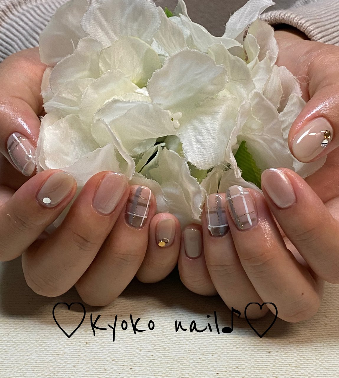 オールシーズン ハンド シンプル ワンカラー チェック Kyoko Nailのネイルデザイン No ネイルブック