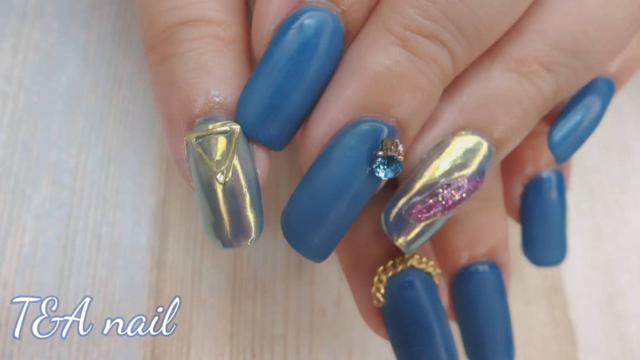 オールシーズン リゾート クリスマス オフィス ハンド T A Nailのネイルデザイン No 615 ネイルブック
