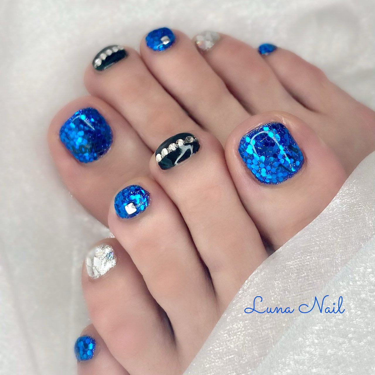 オールシーズン ライブ パーティー 女子会 フット Lunanail18のネイルデザイン No ネイルブック