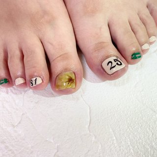 数字ネイルのネイルデザイン ネイルブック