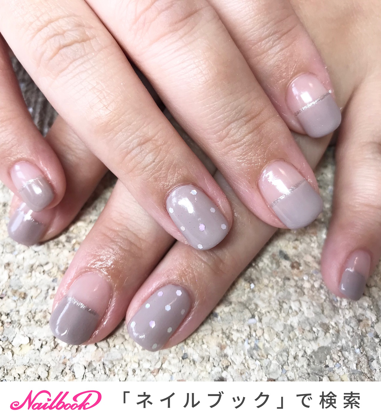 オフィス 職場 ホロネイルのネイルデザイン ネイルブック
