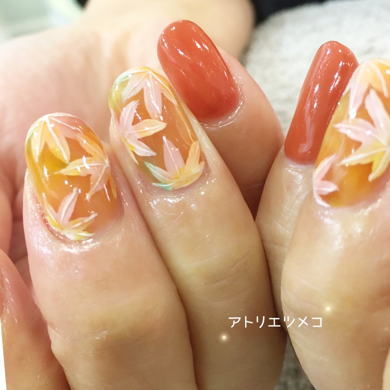 秋 ハンド ボタニカル ミディアム オレンジ Atelier Tumecoのネイルデザイン No ネイルブック