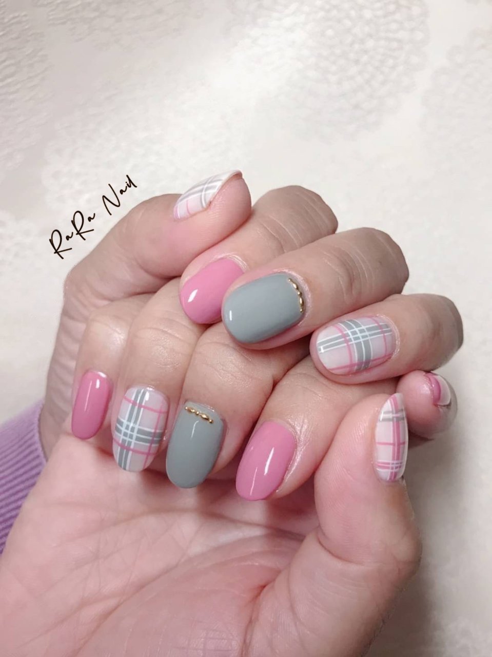 冬 ハンド チェック Rara Nailのネイルデザイン No 657 ネイルブック