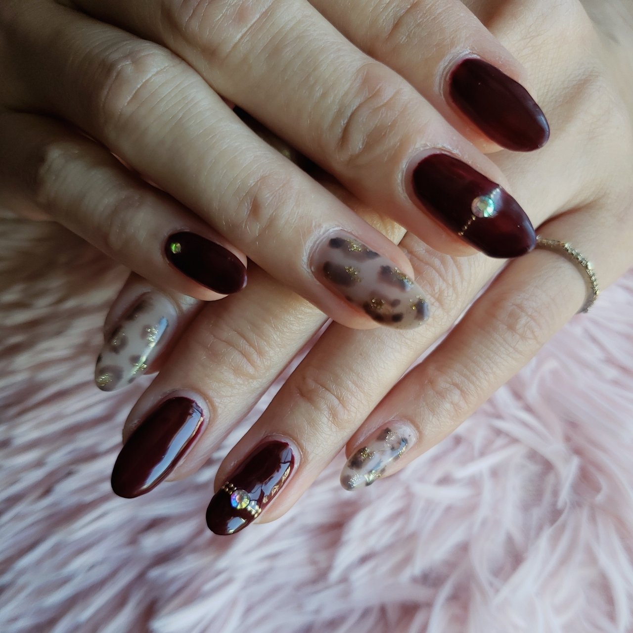 秋 冬 ハンド ミディアム ボルドー Kaa Kaのネイルデザイン No ネイルブック