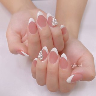 パール 白フレンチのネイルデザイン ネイルブック