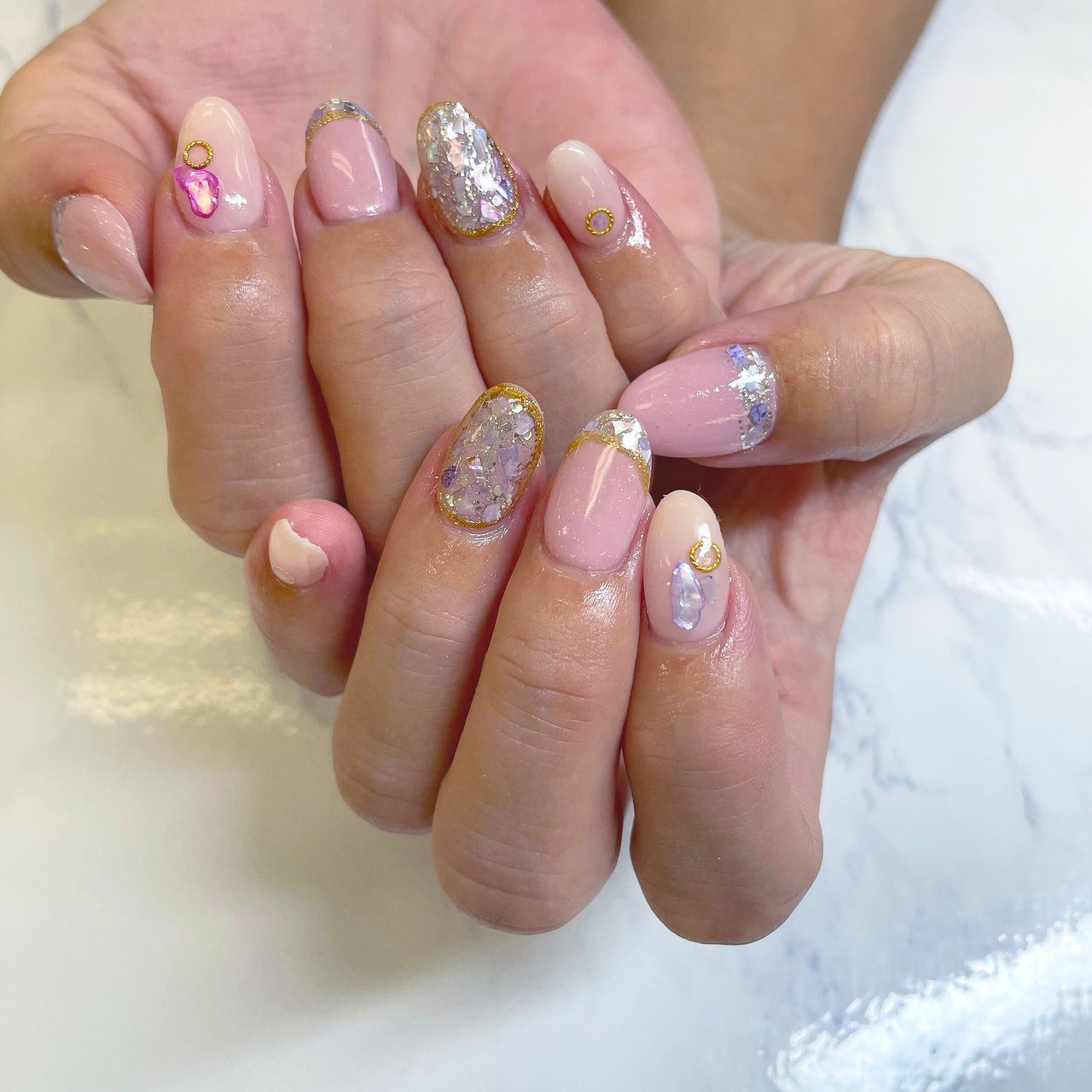 オールシーズン 海 ブライダル パーティー ハンド ネイル まつげサロンfinevalent Piadのネイルデザイン No ネイルブック