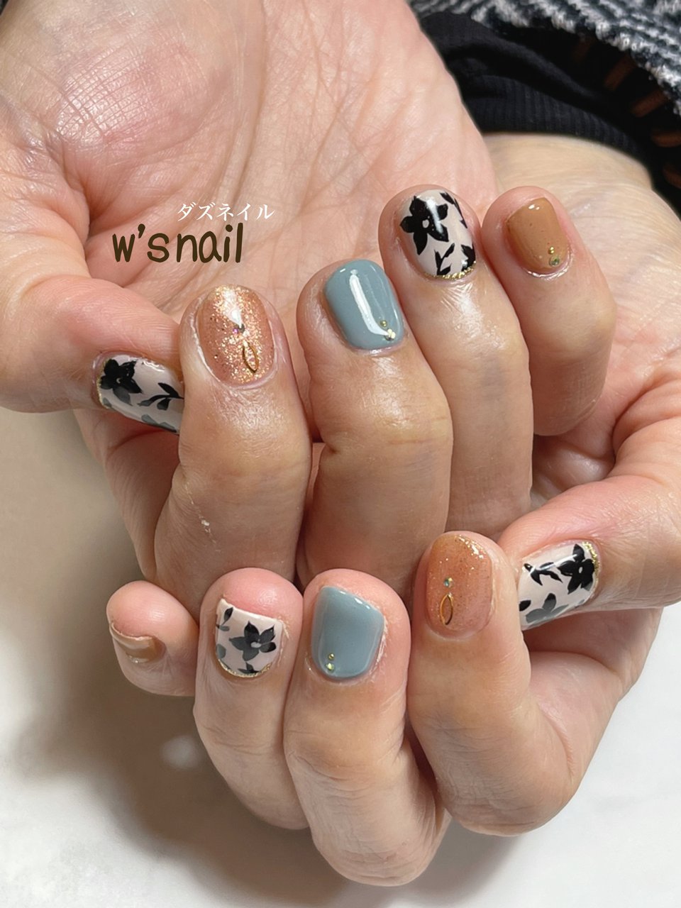 オールシーズン ハンド ビジュー ラメ ワンカラー W S Nailダズネイルのネイルデザイン No ネイルブック