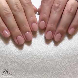 ベージュ ピンク 一色塗りのネイルデザイン ネイルブック