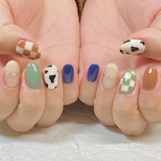 お持ち込みデザイン✨#市松模様#和ネイル#アクセサリーネイル #リングネイル #千葉市ネイルサロン #千葉市美浜区#牛柄 #冬 #オールシーズン #ハンド #ゴールド #アースカラー #ジェルネイル #お客様 #nail salon Lamer（ラメール） #ネイルブック
