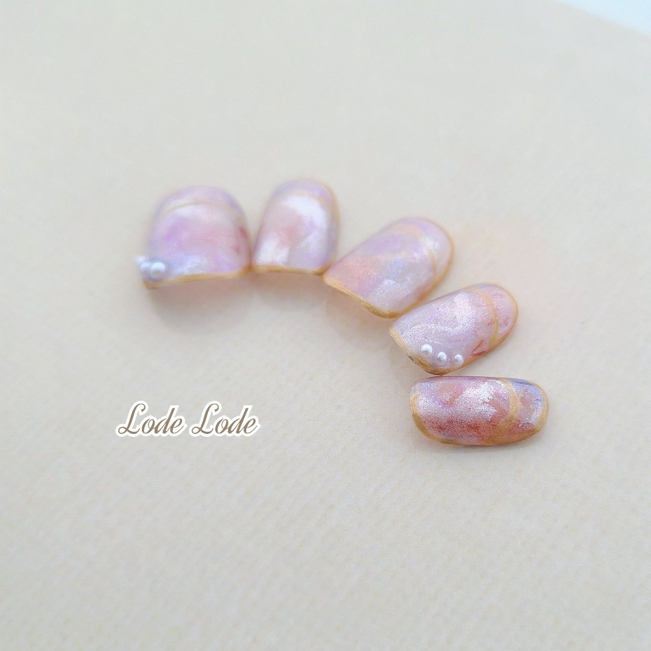 オールシーズン 入学式 ブライダル デート ハンド Lodelodeのネイルデザイン No ネイルブック