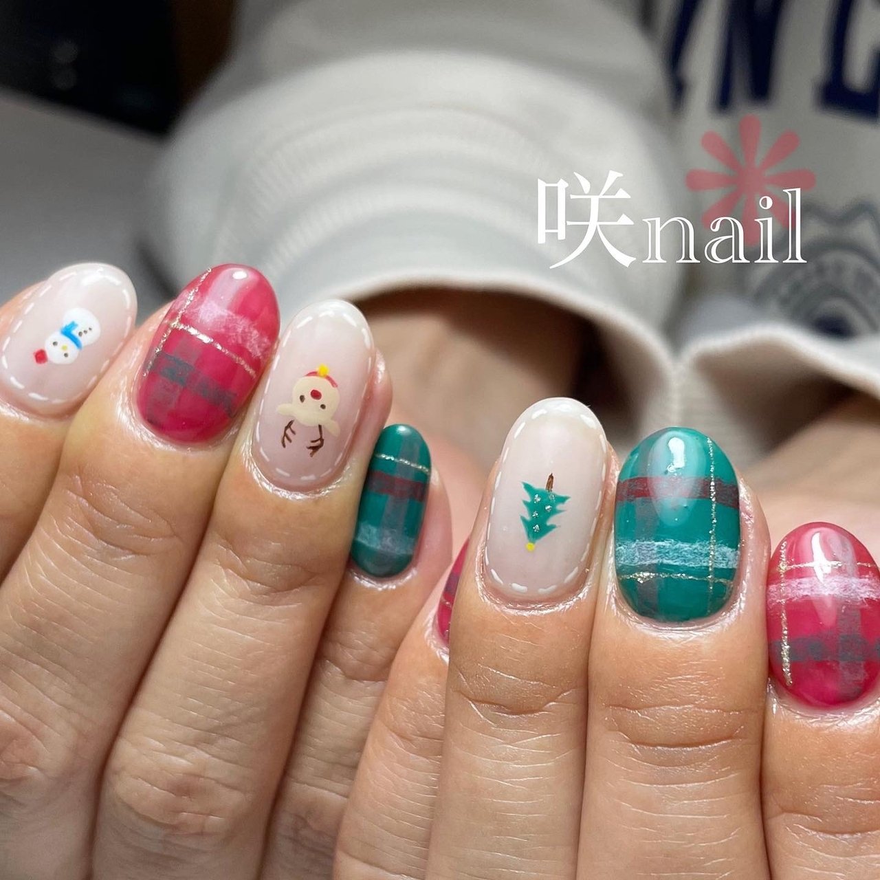 冬 クリスマス デート 女子会 ハンド 咲nail サキネイル のネイルデザイン No ネイルブック