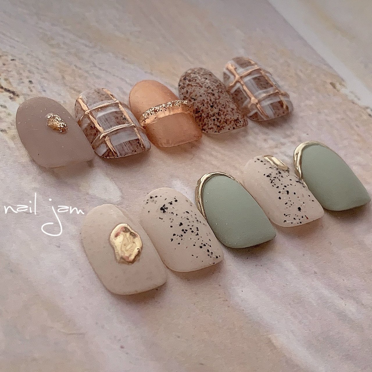 秋 冬 成人式 ハンド シンプル Nail Jamのネイルデザイン No ネイルブック