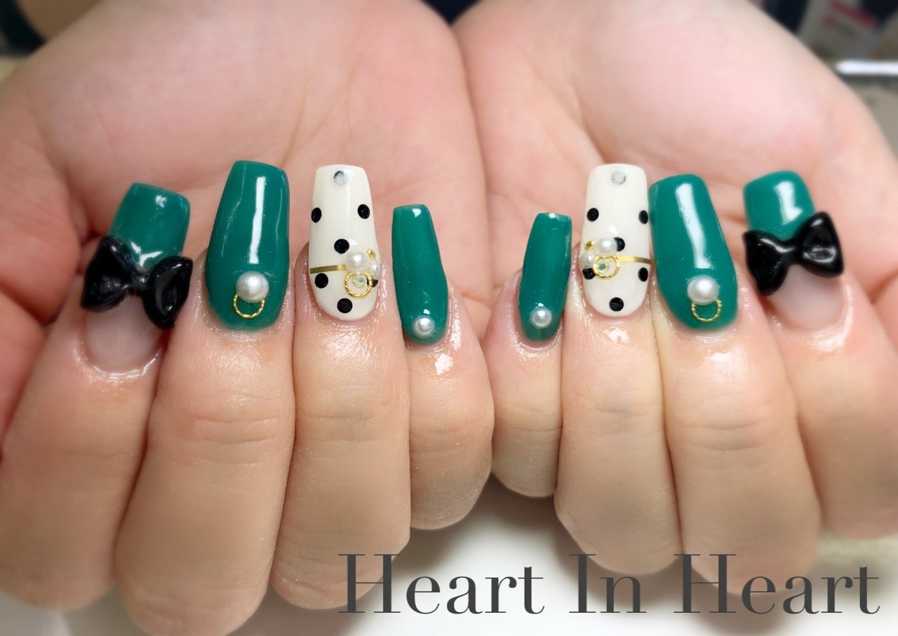 秋 冬 クリスマス ハンド フレンチ Heart In Heartのネイルデザイン No ネイルブック