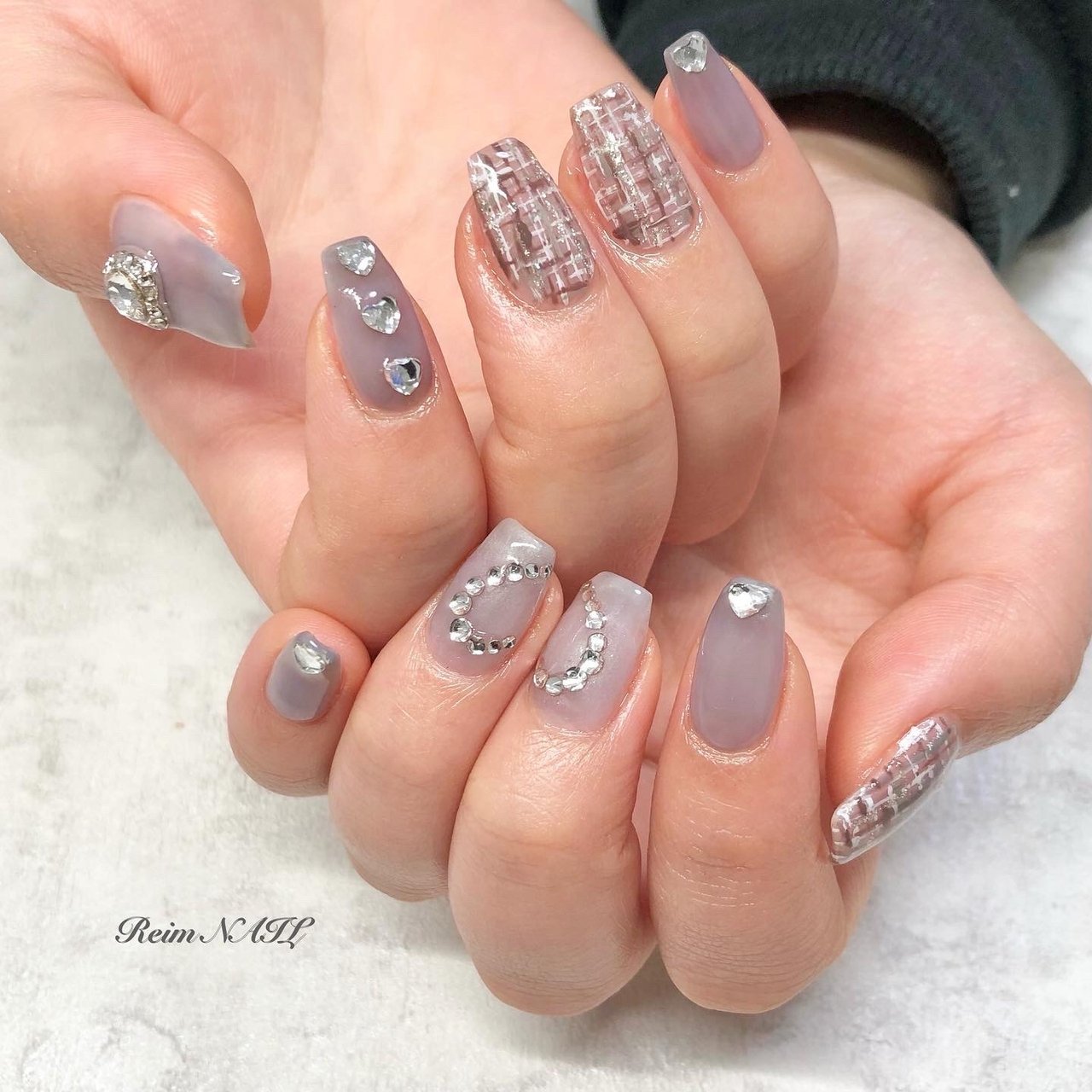 冬 ハンド ワンカラー ハート ツイード Reimのネイルデザイン No ネイルブック