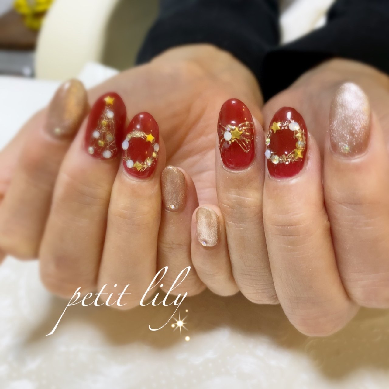 クリスマス ハンド ホログラム ラメ フラワー Sayuriのネイルデザイン No ネイルブック