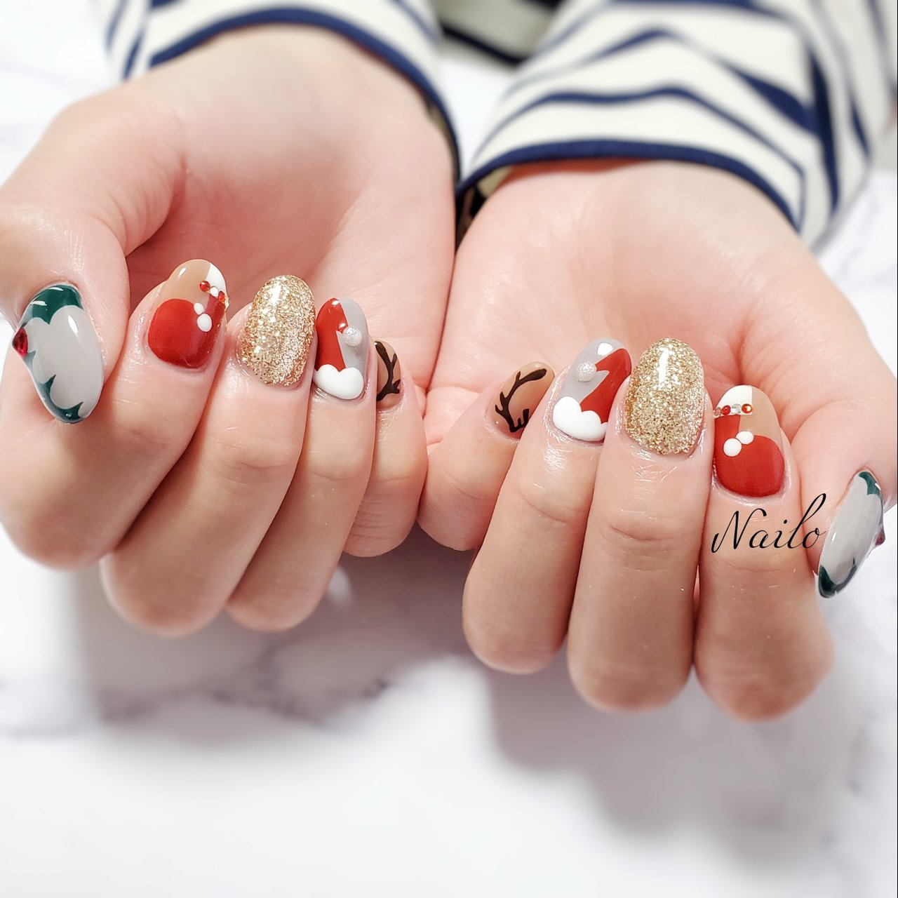 冬 クリスマス ワンカラー アニマル柄 キャラクター Nailsalon Nailoのネイルデザイン No ネイルブック