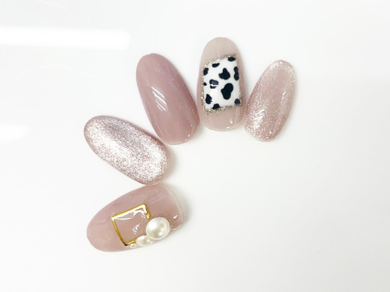 秋 冬 ハンド ワンカラー アニマル柄 Raku Color Gelのネイルデザイン No ネイルブック