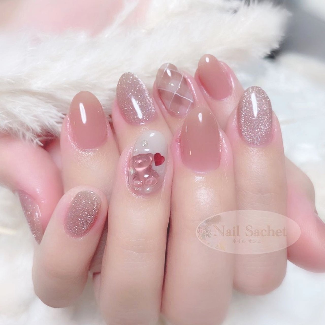 冬 クリスマス ビジュー ワンカラー 3d 東京nailsachet ネイルサシェのネイルデザイン No ネイルブック