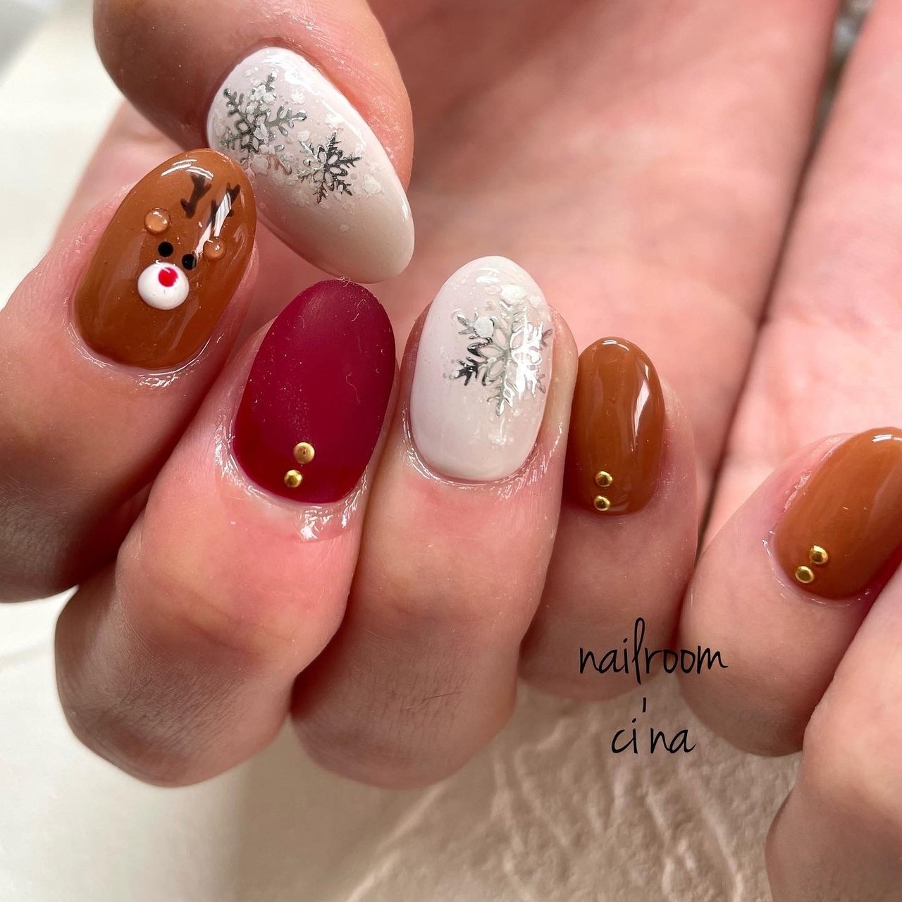 冬 旅行 クリスマス デート ハンド T Shinobuのネイルデザイン No ネイルブック
