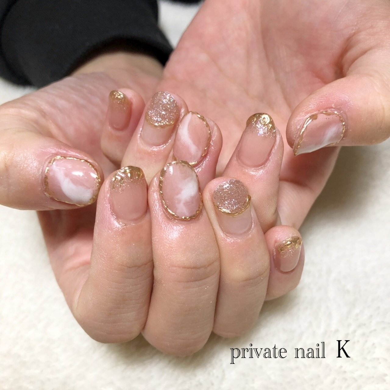 冬 オールシーズン ハンド 変形フレンチ ワンカラー Nailkのネイルデザイン No ネイルブック