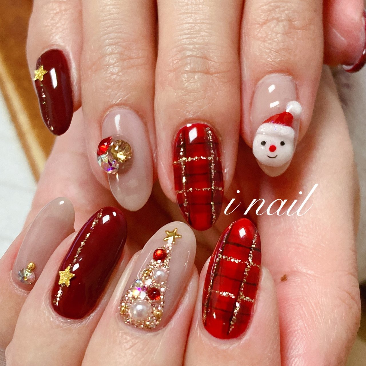 冬 クリスマス ハンド ビジュー チェック I Nailのネイルデザイン No ネイルブック