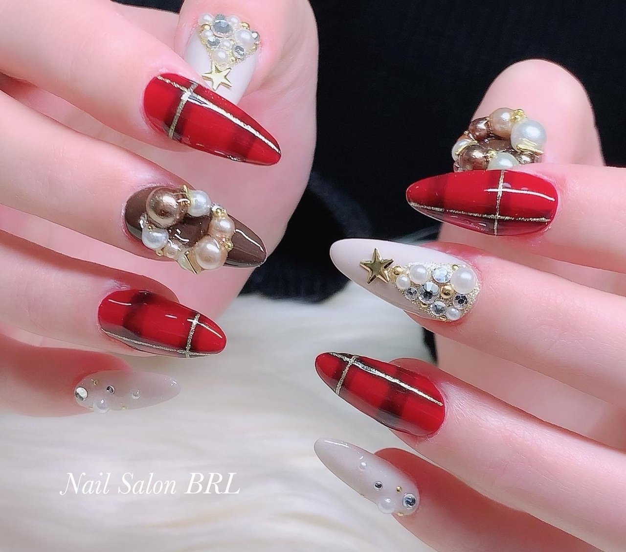 冬 クリスマス デート 女子会 ハンド Nail Salon Brl ネイルサロン ベリル のネイルデザイン No ネイルブック