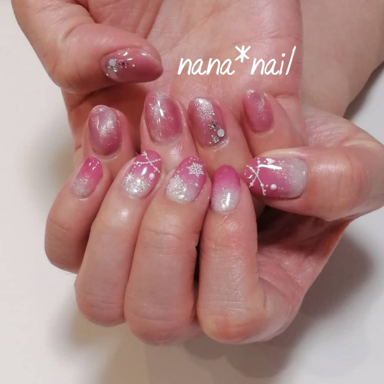 冬 デート 女子会 ハンド グラデーション Nana Nailのネイルデザイン No ネイルブック