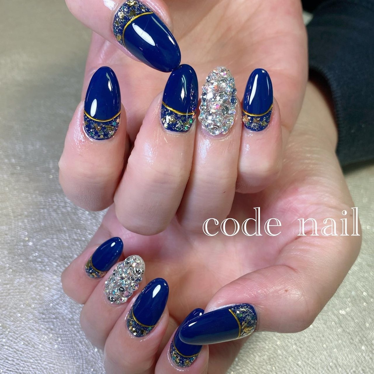 冬 パーティー ハンド シンプル ホログラム Code Nail Gifu コードネイルのネイルデザイン No 656 ネイルブック