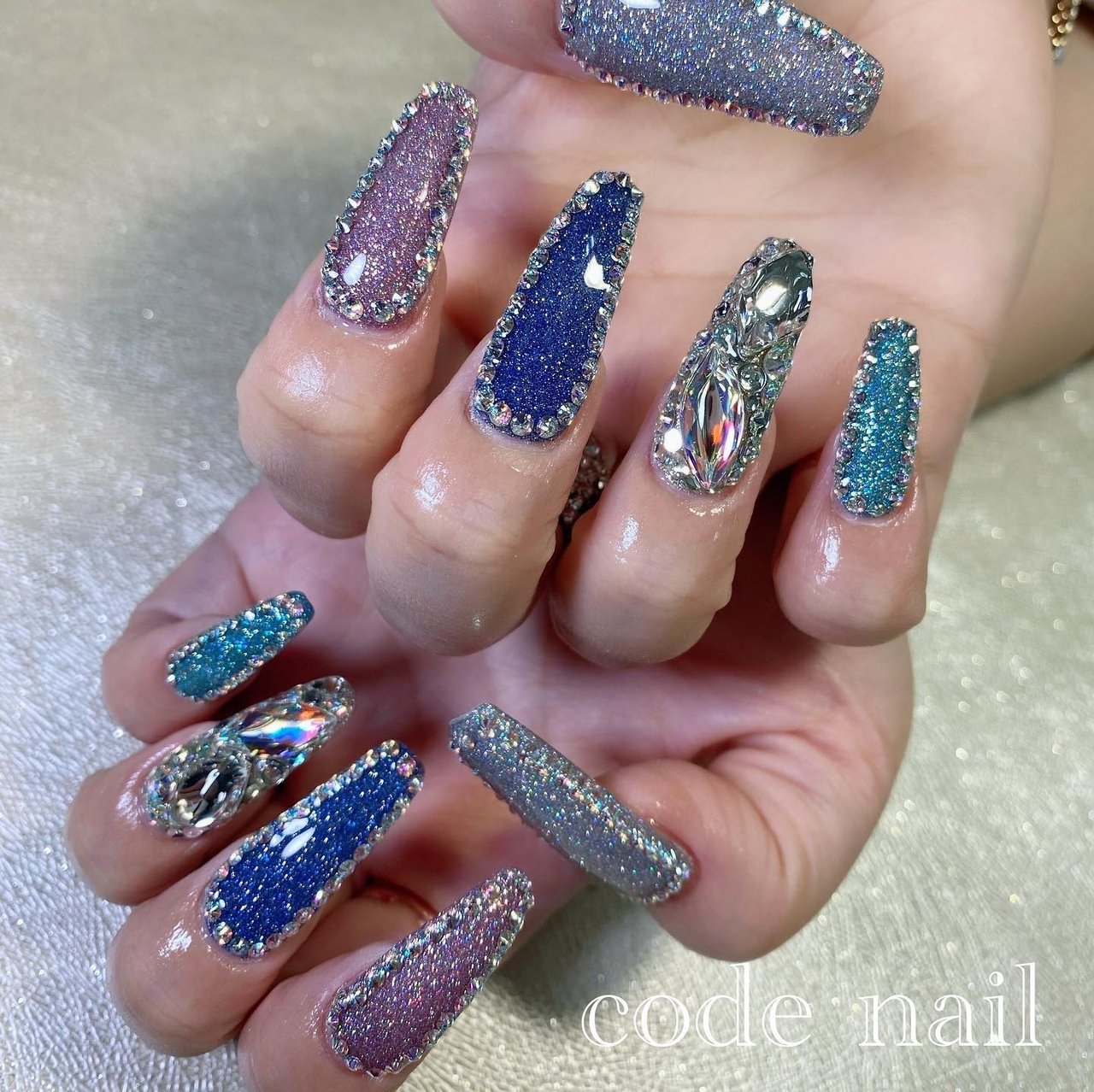 オールシーズン パーティー ハンド シンプル ラメ Code Nail Gifu コードネイルのネイルデザイン No 664 ネイルブック