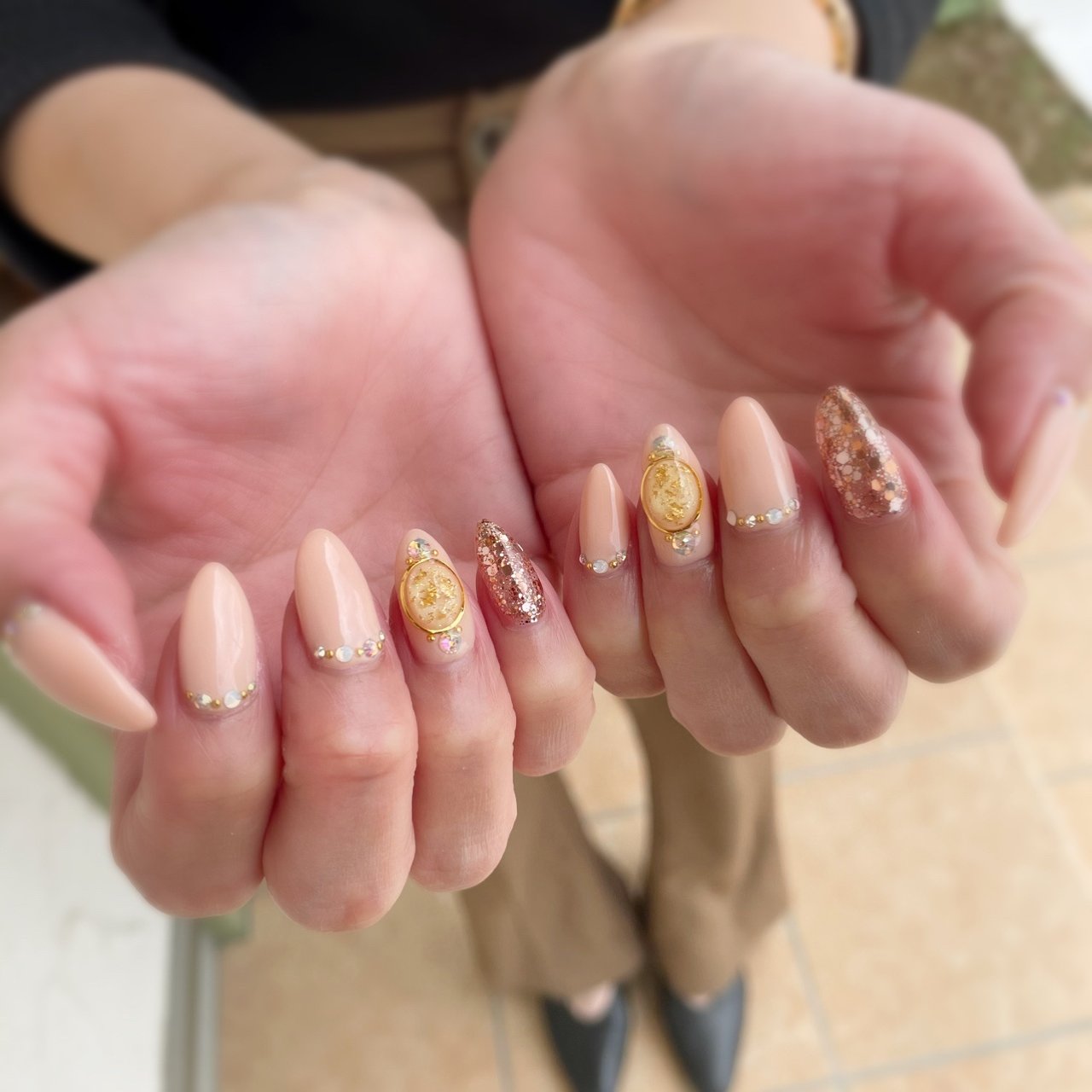 ベージュ ピンク Nail Salon Fufreのネイルデザイン No 6 ネイルブック