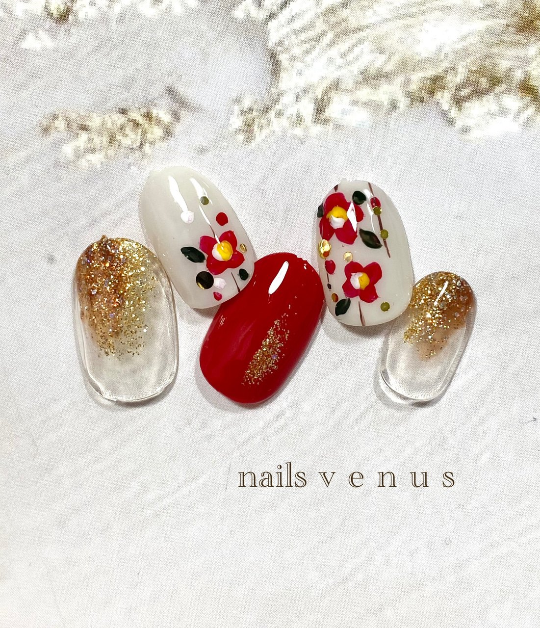 冬 お正月 成人式 ハンド グラデーション ひばりヶ丘ネイルサロンネイルズヴィーナスのネイルデザイン No ネイルブック