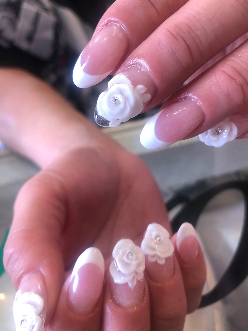 ハンド フレンチ フラワー 3d ミディアム 宮城県 石巻 ロージーネイル Rosy Nail Pupuu Rosyのネイル デザイン No ネイルブック