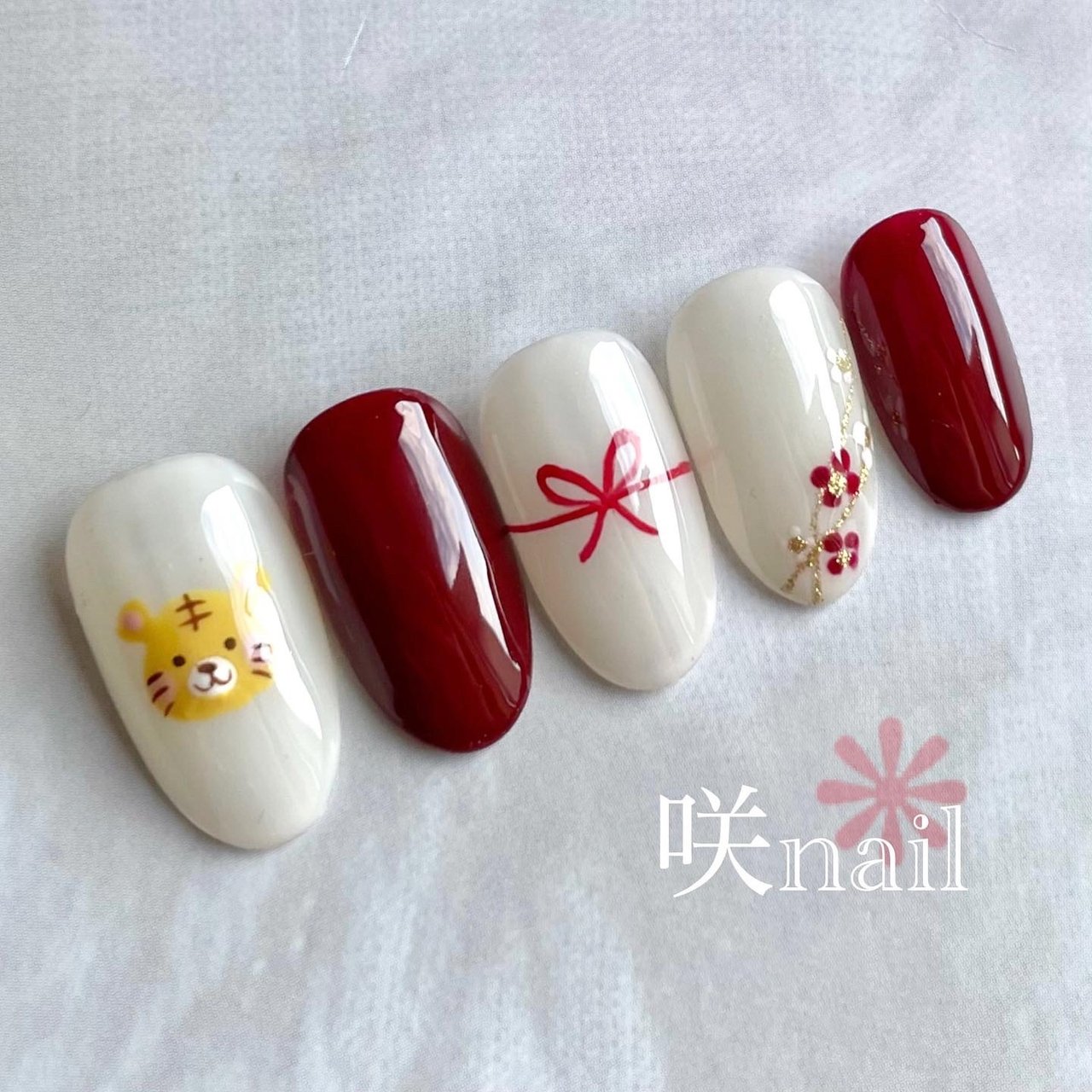 お正月 成人式 デート 女子会 ハンド 咲nail サキネイル のネイルデザイン No ネイルブック