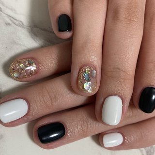 シェル埋め込みのネイルデザイン ネイルブック