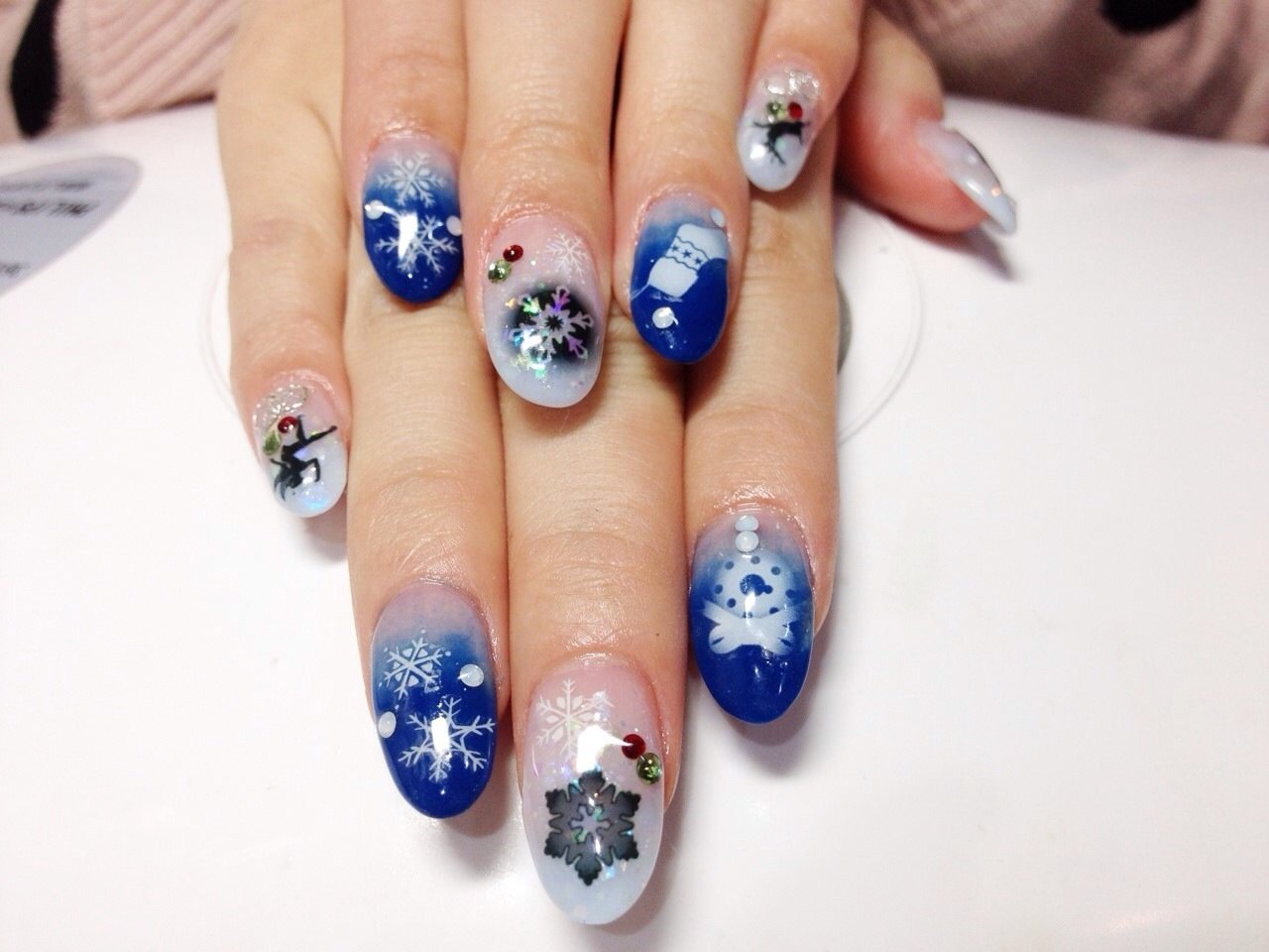 冬 ジェルネイル Ruiのネイルデザイン No ネイルブック