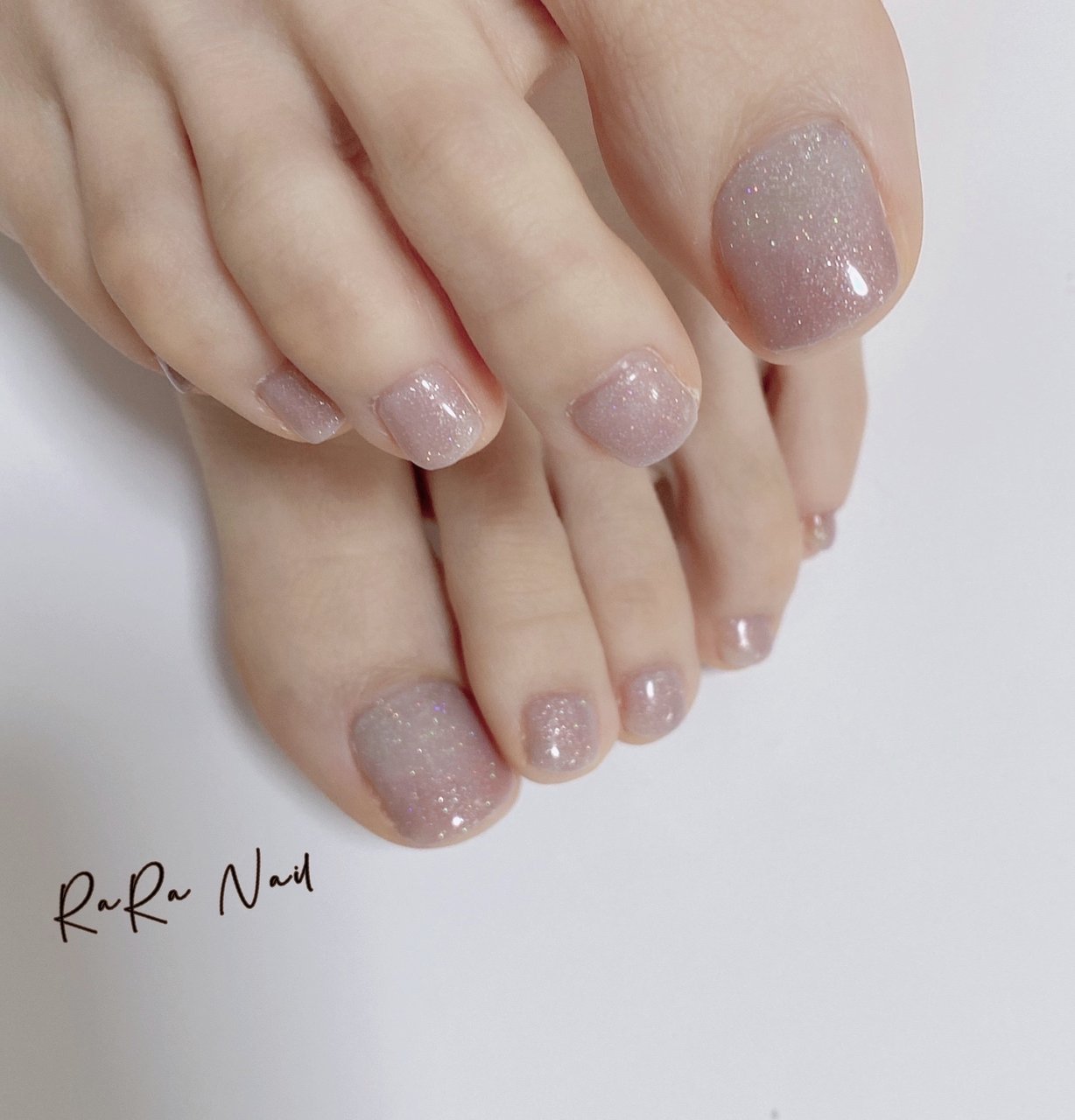 冬 フット グラデーション ラメ ワンカラー Rara Nailのネイルデザイン No ネイルブック