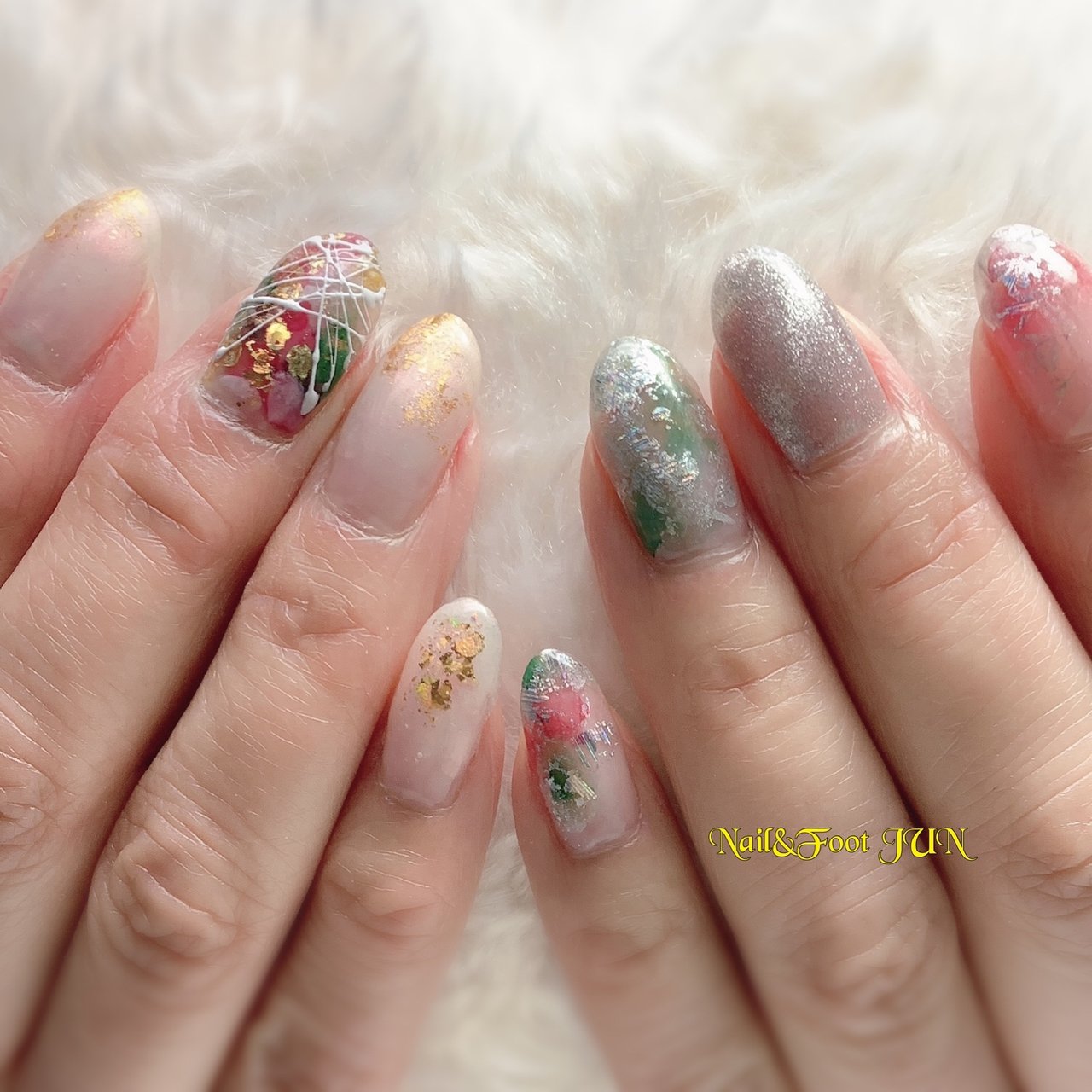 冬 クリスマス ハンド ニュアンス ホイル Junのネイルデザイン No ネイルブック