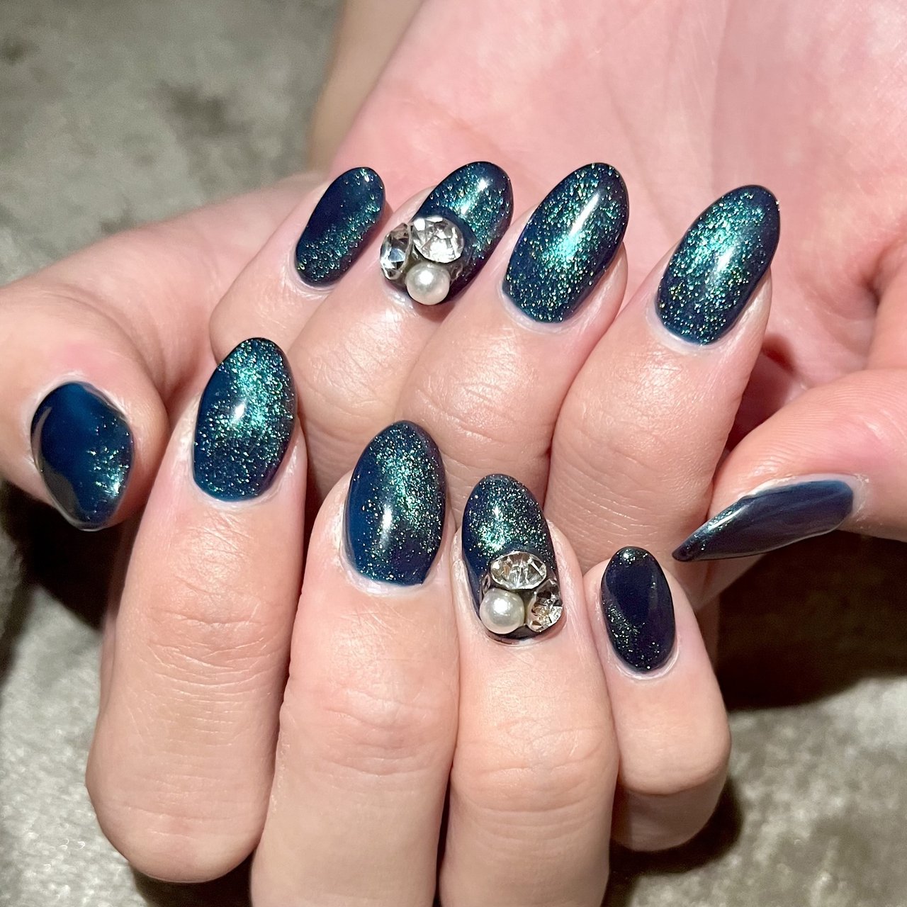 Crystal R Nail Salon のネイルデザイン No ネイルブック