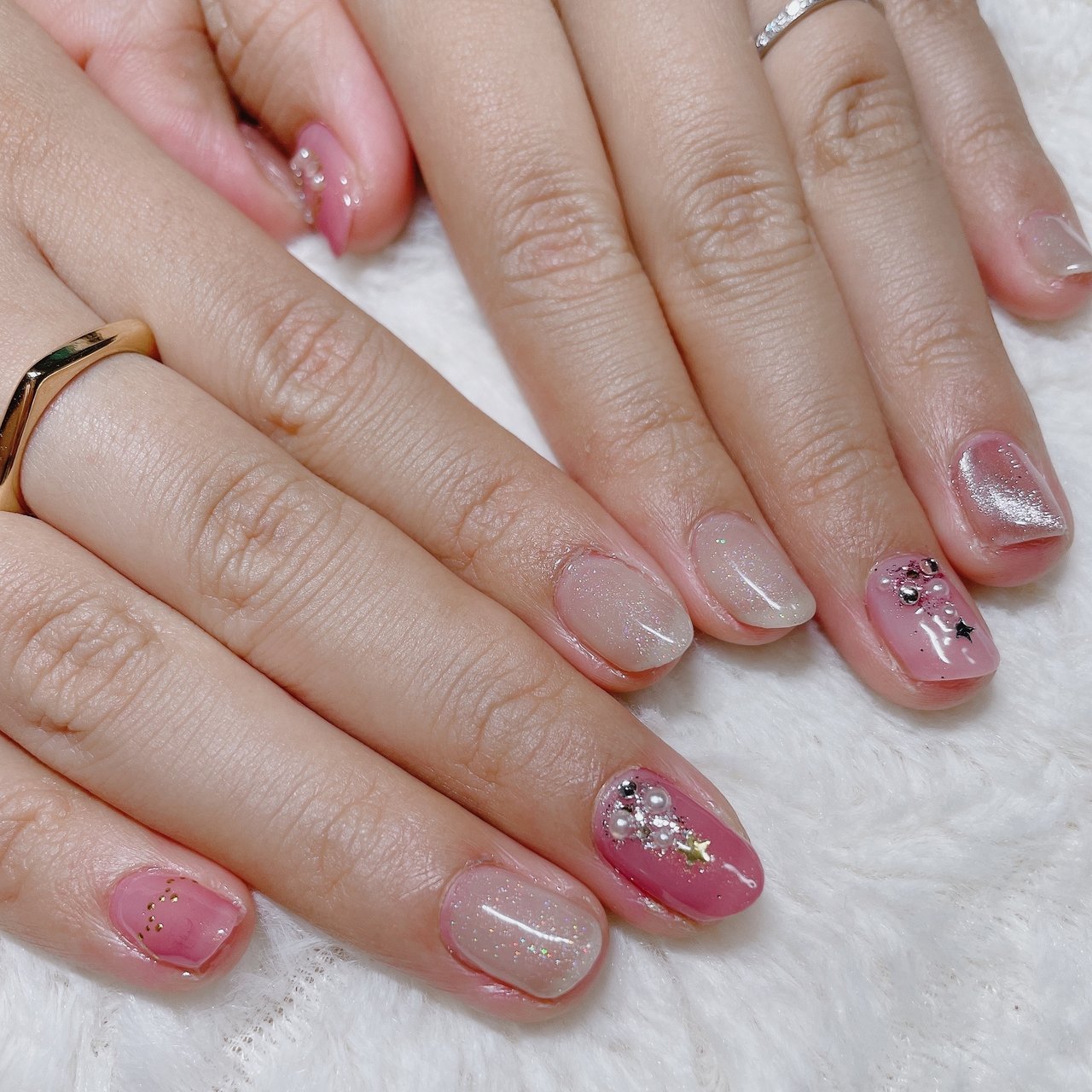 冬 クリスマス ハンド ピンク ジェルネイル Ha Nailのネイルデザイン No ネイルブック