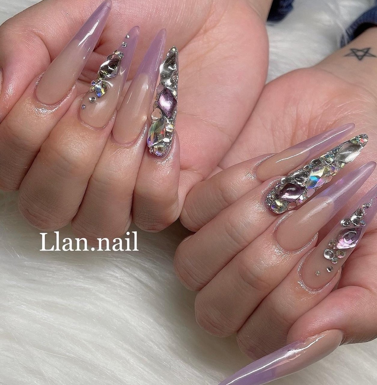 春 夏 秋 冬 ハンド 𝐋𝐈𝐀𝐧 𝐧𝐚𝐢𝐥 のネイルデザイン No ネイルブック