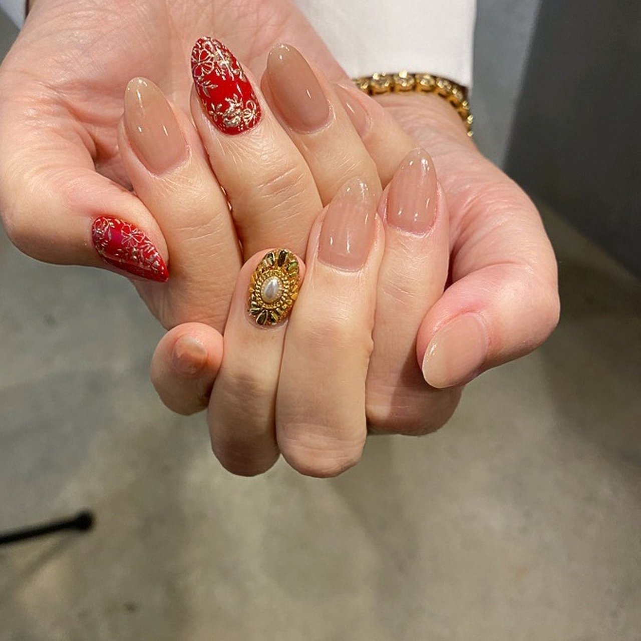 秋 冬 お正月 クリスマス ハンド Mami Nail Salon Fika のネイルデザイン No ネイルブック